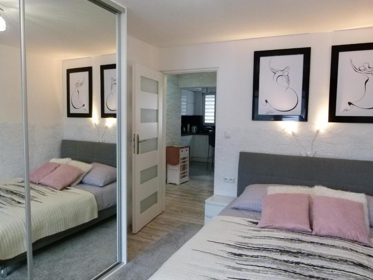 Apartament Bb Nad Deptakiem Krynica Zdroj Buitenkant foto