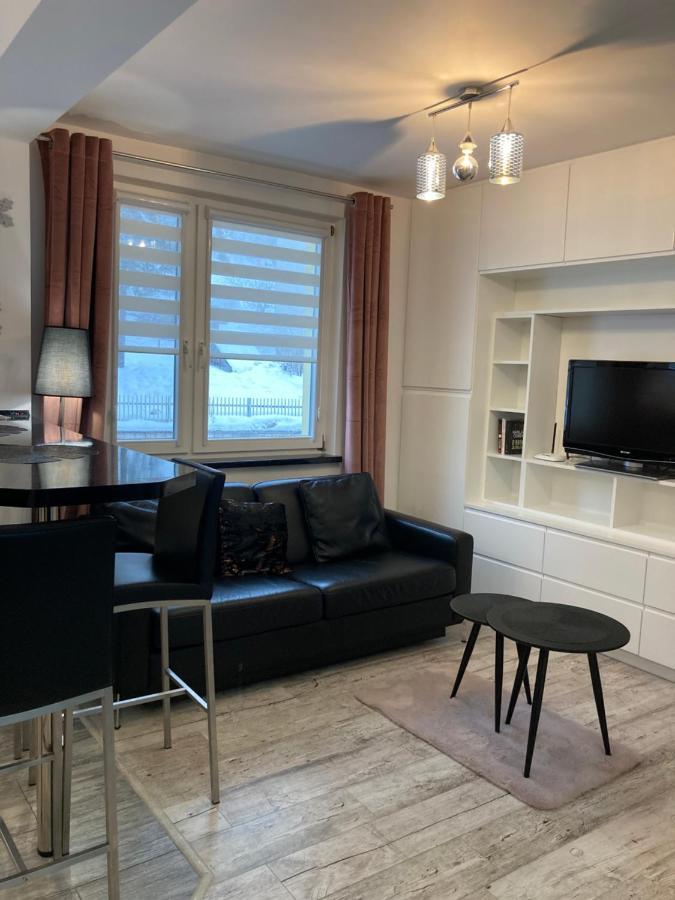Apartament Bb Nad Deptakiem Krynica Zdroj Buitenkant foto
